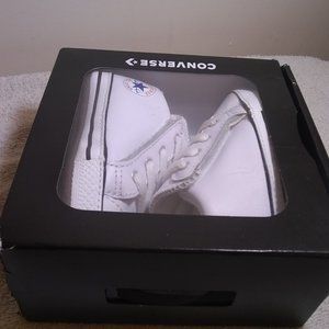 Converse Cribster Mid Baby Shoes White/Natural Ivory/White New Still In Box.....